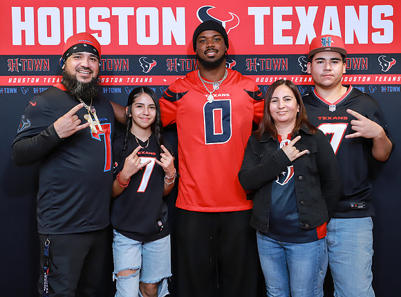 11262024_Texans_Fan_Night-315