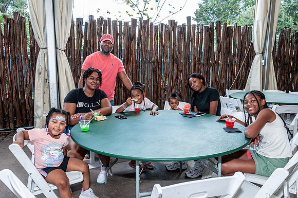 Cheniere_Candids-20
