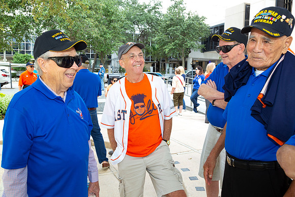 HF_Astros_190908_036